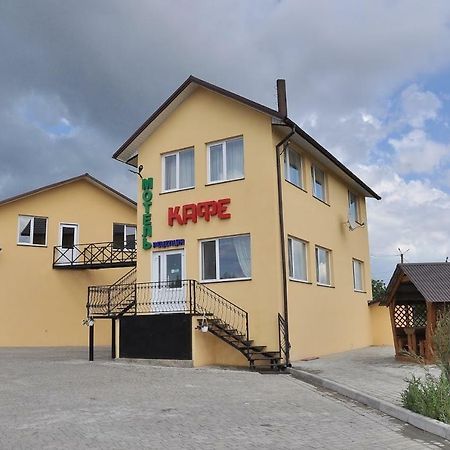 Motel Lutsk Exterior photo